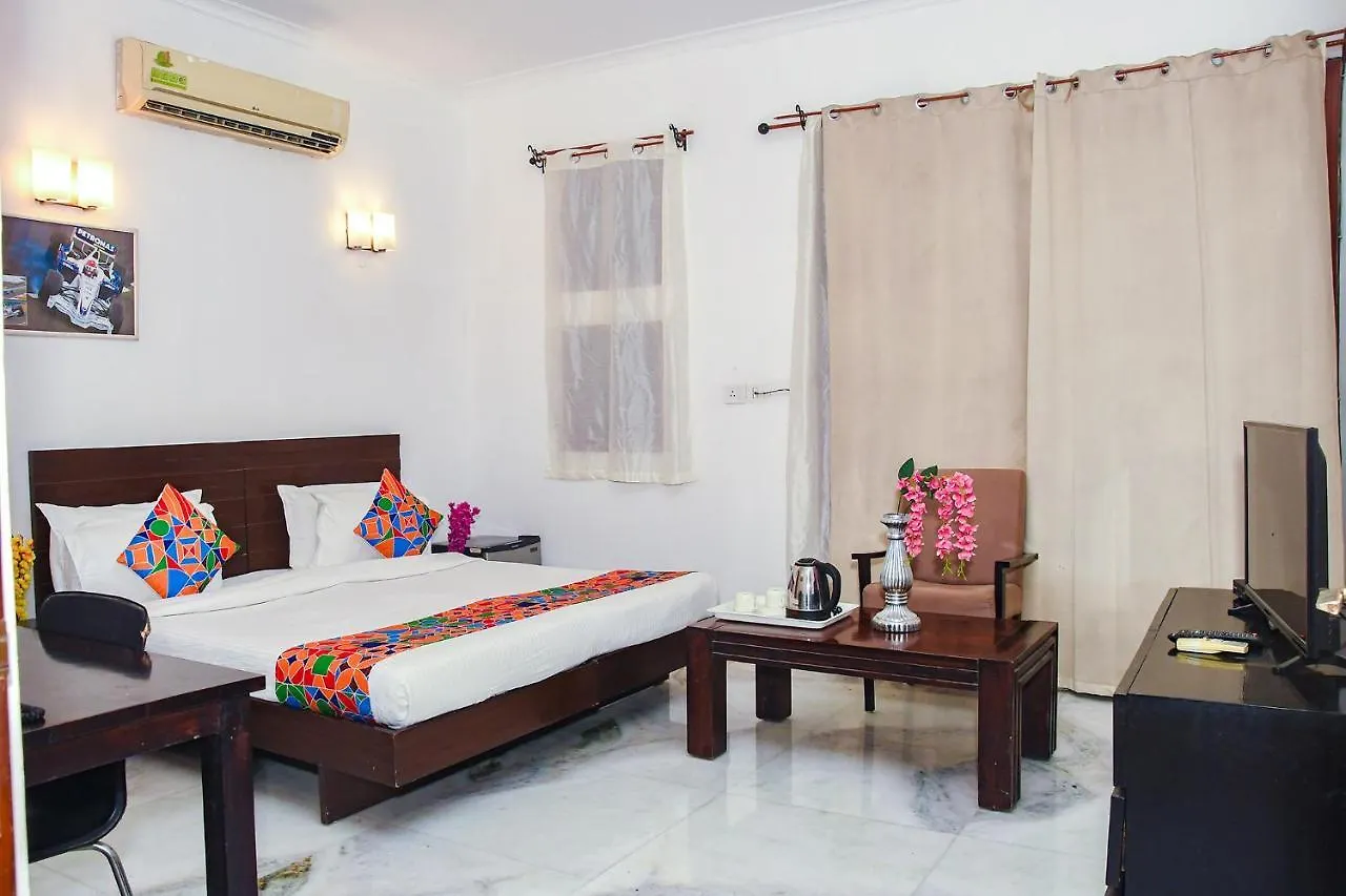 Otel Fabhotel Premium Gurgaon