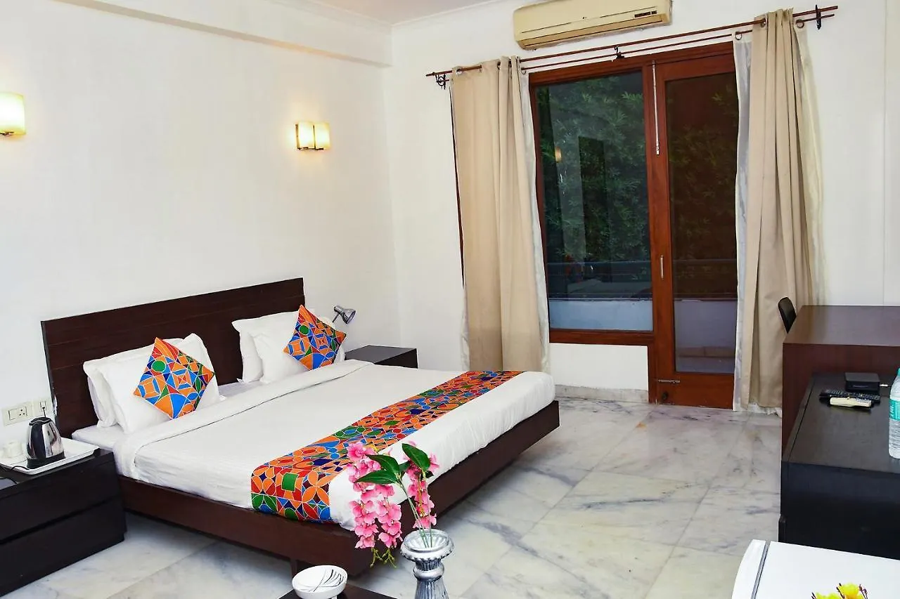Fabhotel Premium Gurgaon Otel
